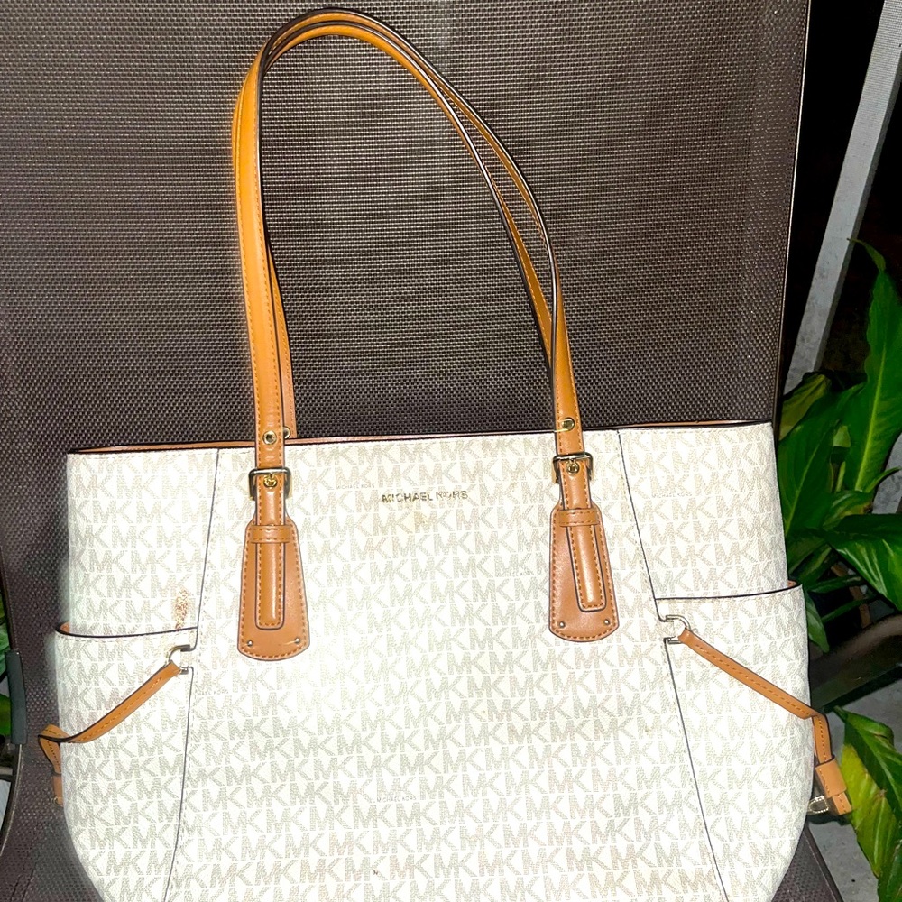 Michael Kors Tote Bag, handle straps, leather